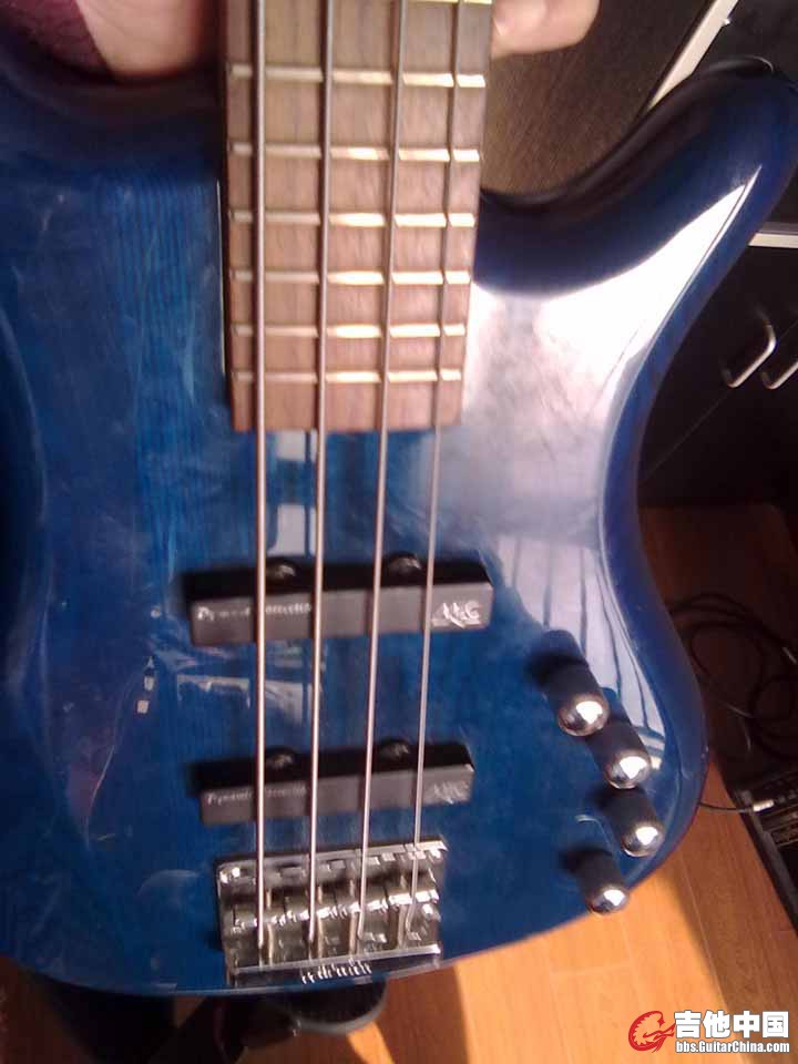 20120221893.jpg
