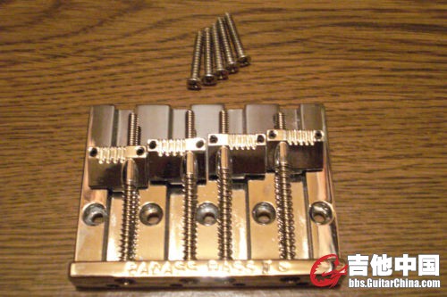 开槽1.jpg