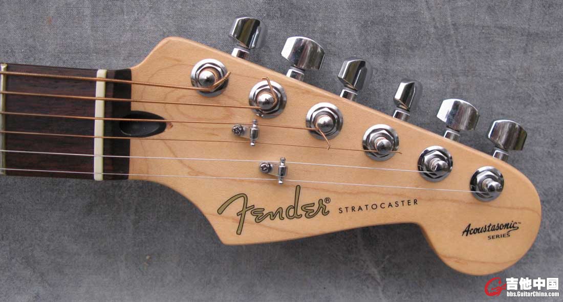 _Fender_Acoustasonic_Stratocaster_head.jpg