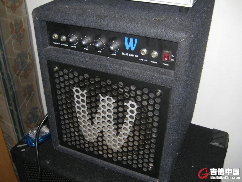 warwick2 (1).jpg