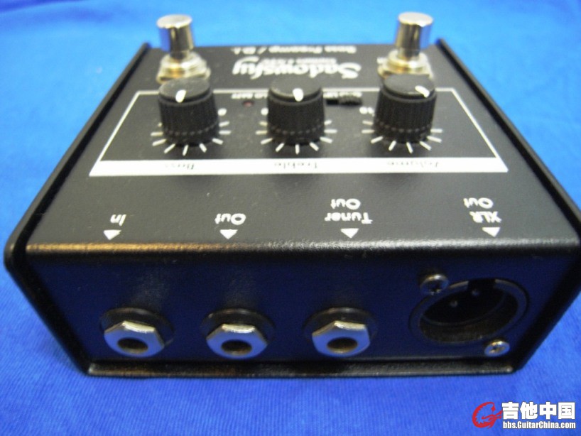 sadowsky5a5.jpg