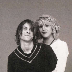 Kurt-Cobain-Courtney-Love-kurt-cobain-and-courtney-love-22144337-300-300.jpg