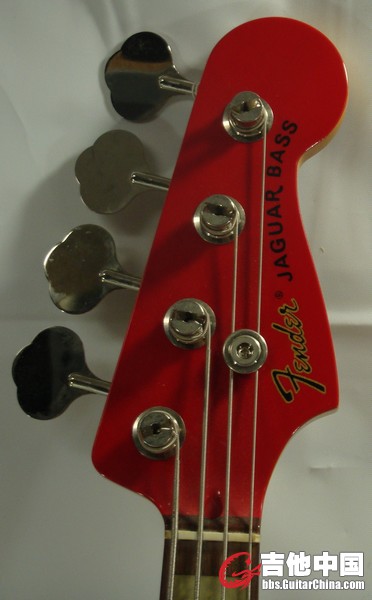 guitarbassjaguarredfender12.jpg