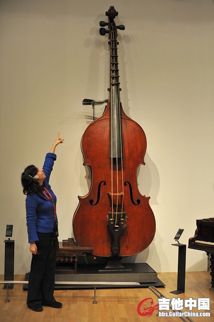 octobass.jpg