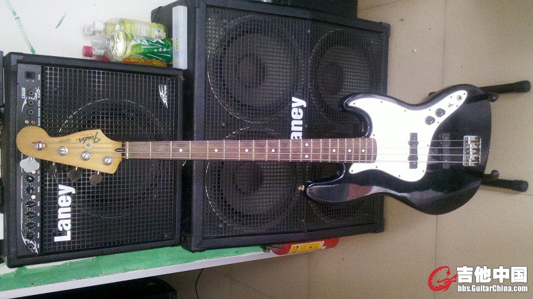fender bass a(6).jpg