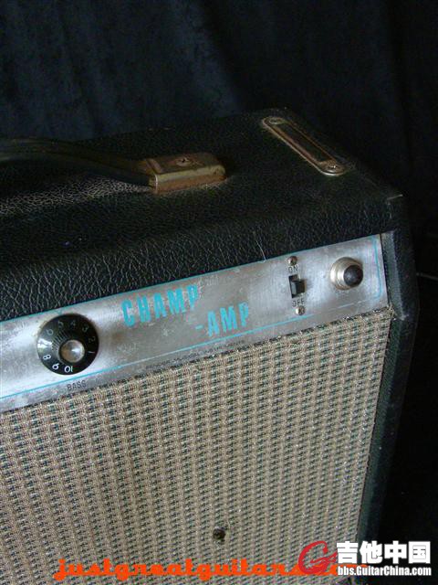 Fender-Champ-Amp-tail-logo-740.jpg