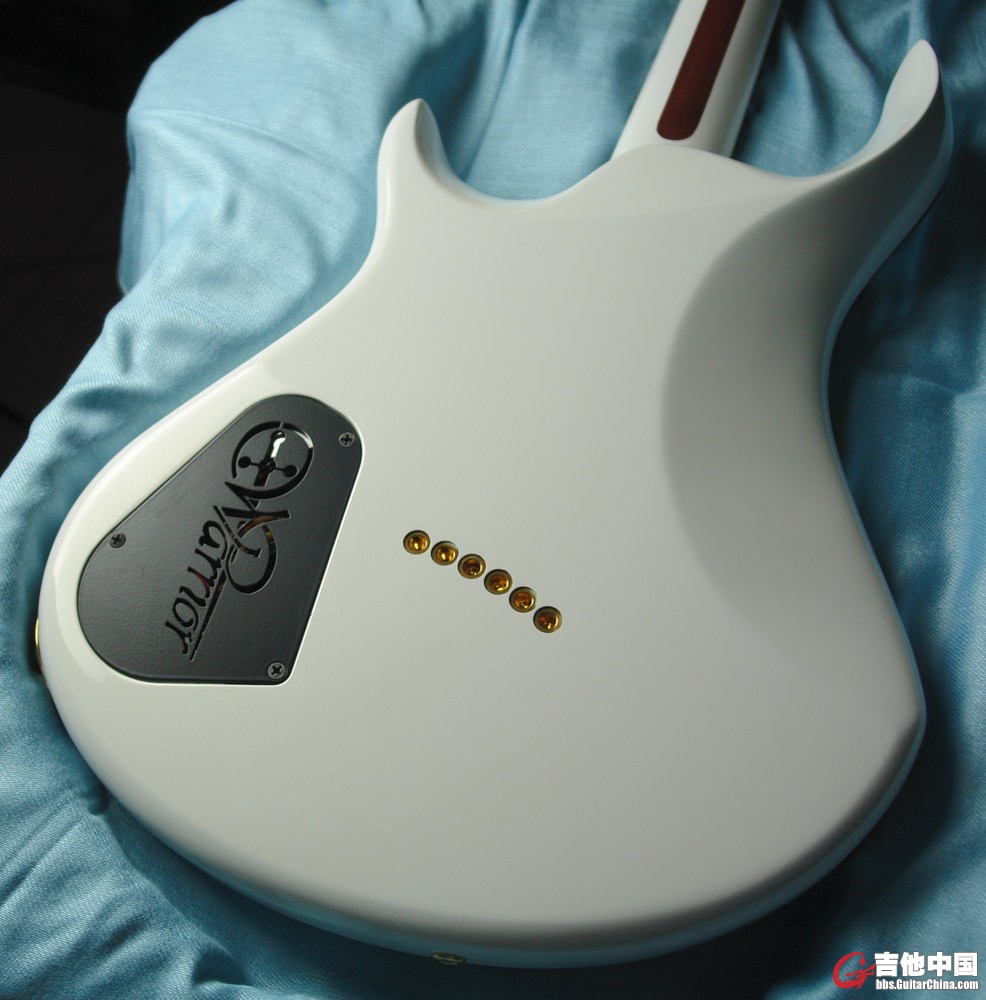 Warrior Custom Shop_10.jpg