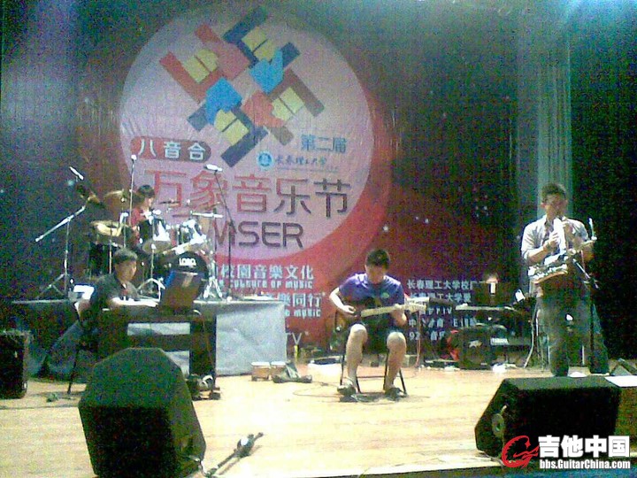 p_large_VfM3_4ce6000069ba1262.jpg