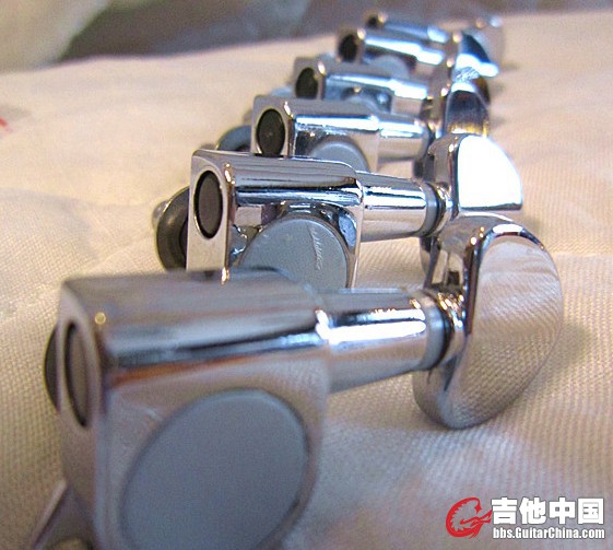 QQ截图20120610203429.jpg
