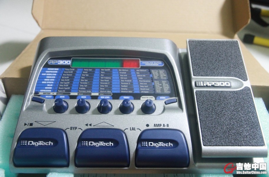 RP300 2.jpg