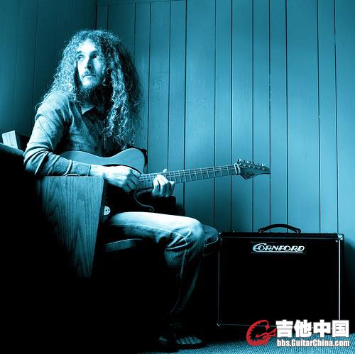 Guthrie+Govan.jpg