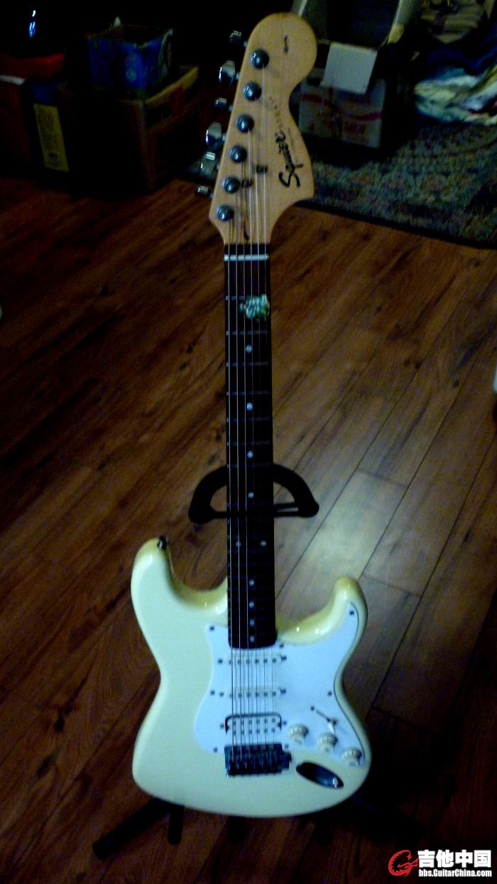 squire strat.jpg