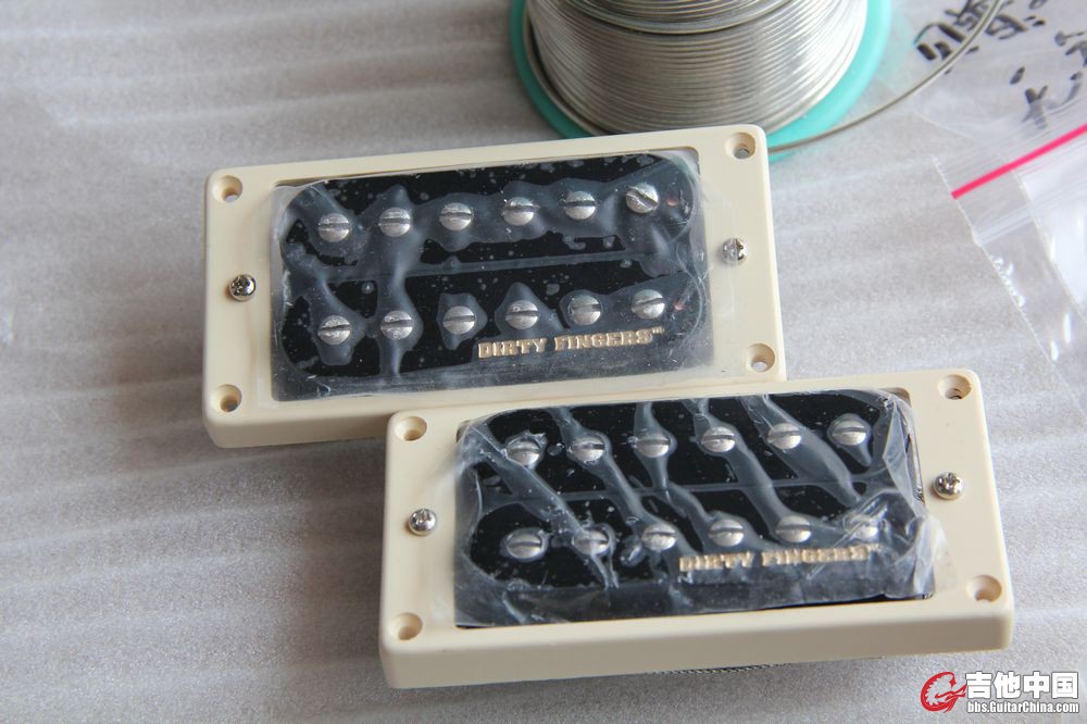 GIBSON DIRTY FINGERS (1).jpg