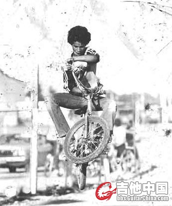 少年的Slash在自行车队