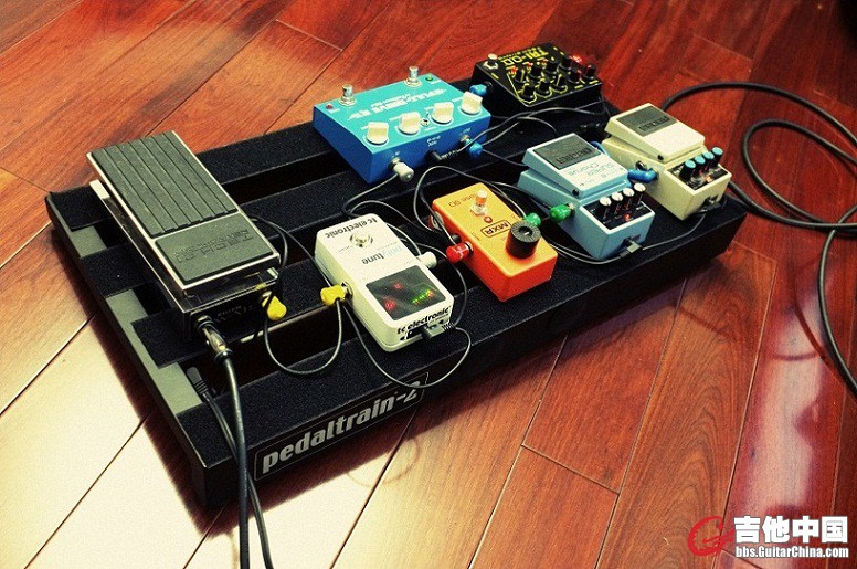 Pedal Board 1.jpg