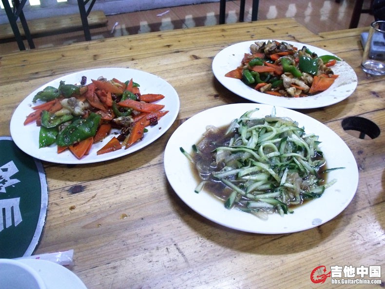 2012_12两盘小菜，胡萝卜很甜.JPG
