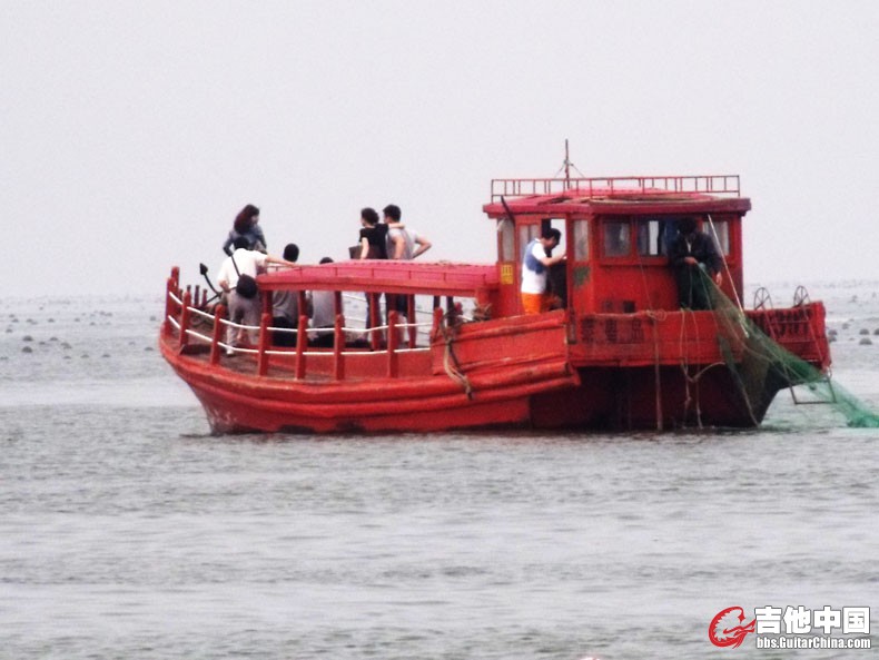 2012_09载着游客带有旅游性质的渔船.JPG