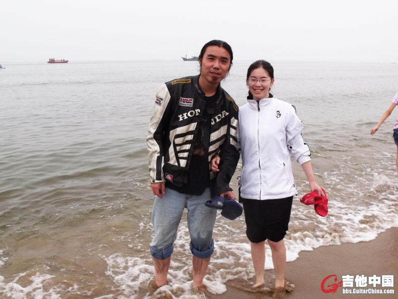 2012_10海边留影.JPG