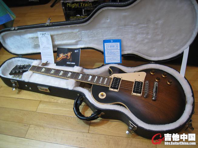 GIBSON .PRS. 002.jpg