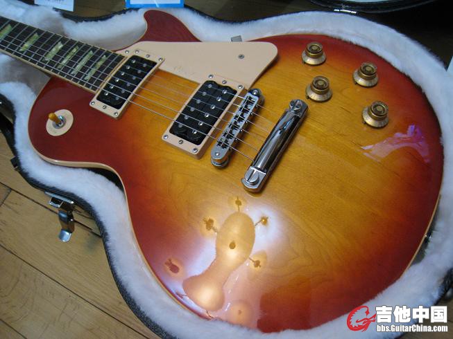 GIBSON LP CLASSIC .1960 004.jpg