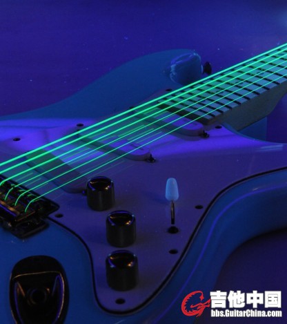 NEON10.jpg