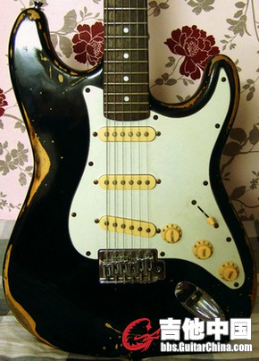 Squier (1).JPG