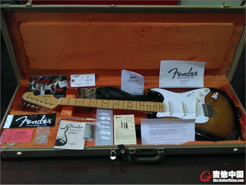 Fender Vintage57 2.jpg