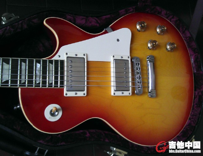 GIBSON R8 6.jpg