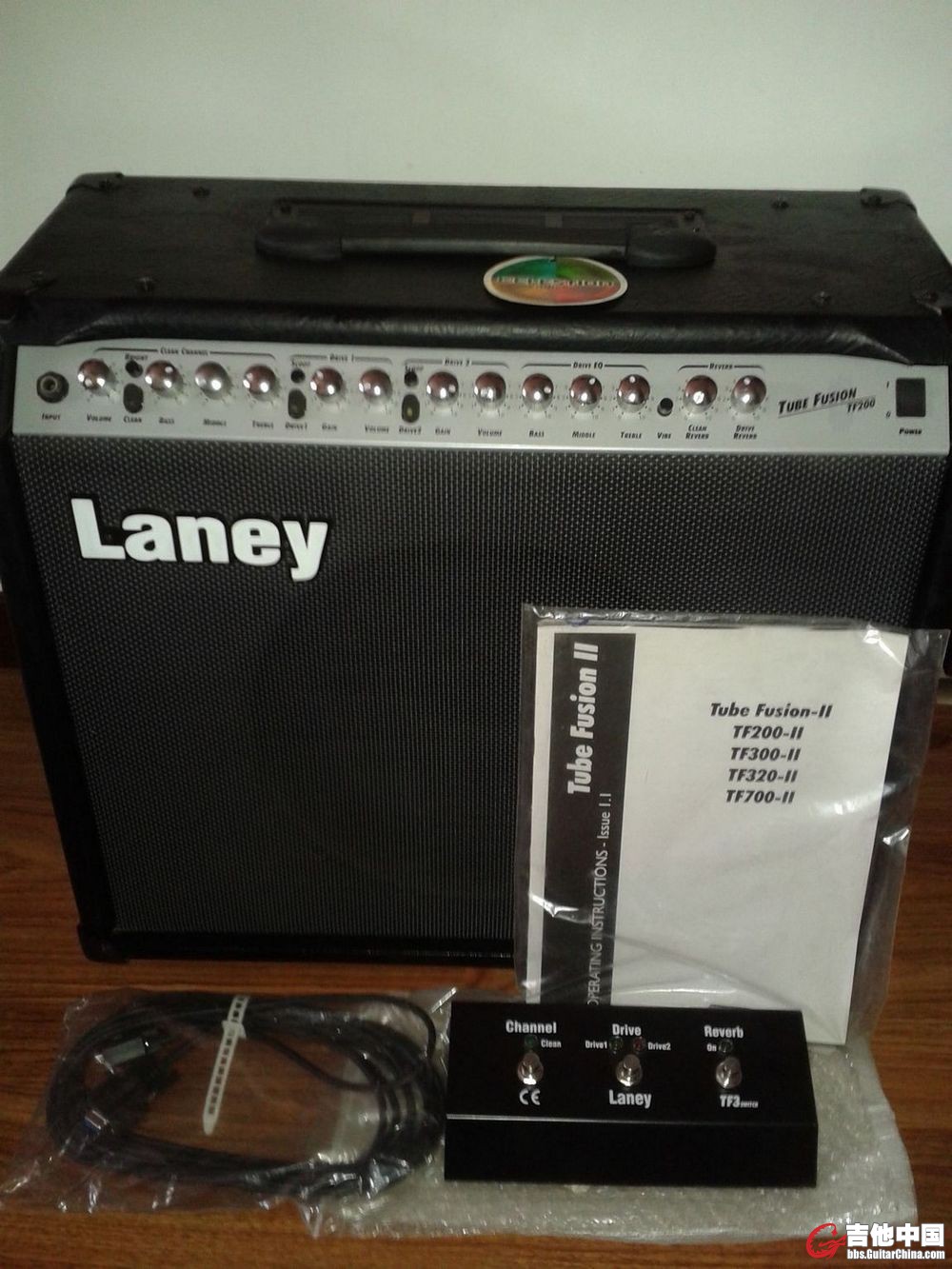 LANEY TF200  1200元