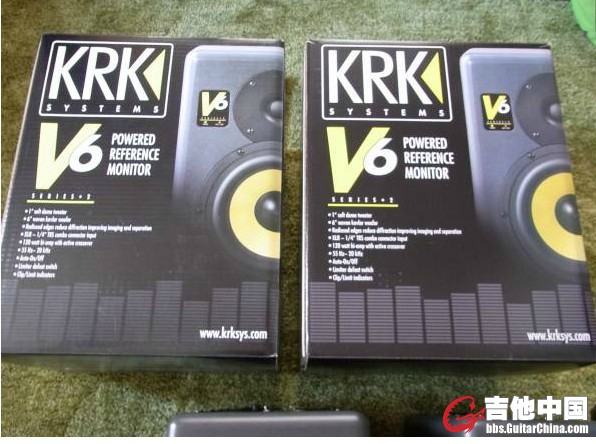 KRK V6 专业监听音箱4.jpg