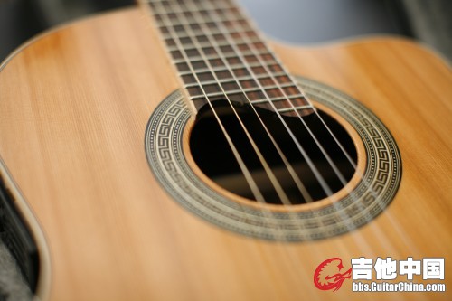 pavguitar_rosary_shot_023.sized.jpg