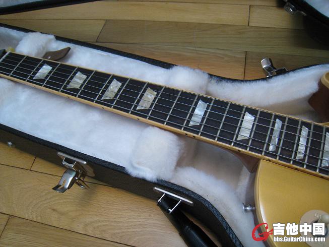 GIBOSN LP GT. 006.jpg