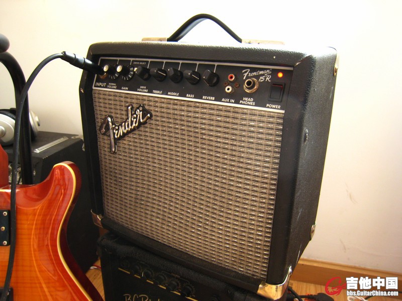 fender15R01.jpg