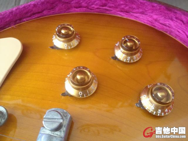 GIBSON 1960 003.jpg