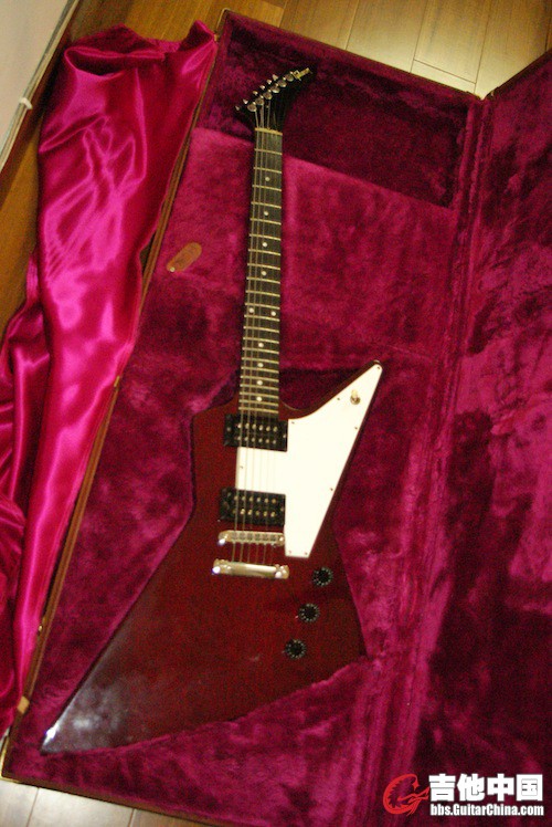 gibson 4.JPG