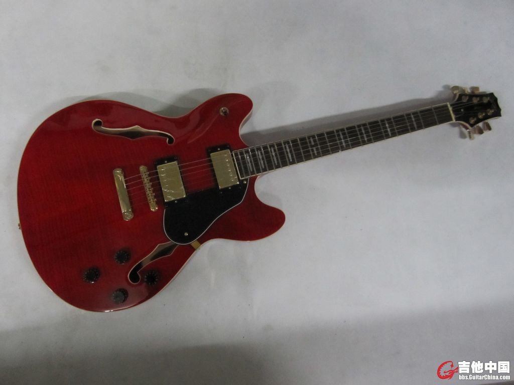 SKYGUITARS_10.jpg