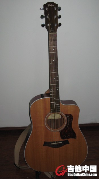 taylor 210ce