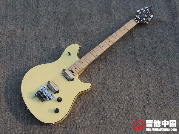 EVH 乳黄色 双摇电吉他 (1).JPG