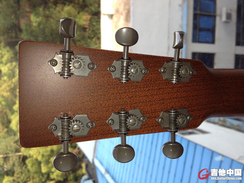 headstock.JPG