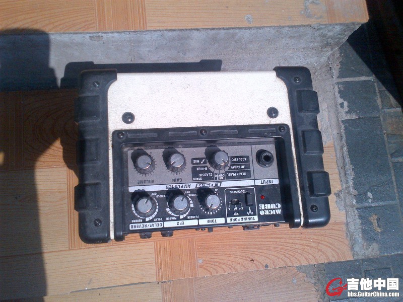 psbCASJBUH7.jpg