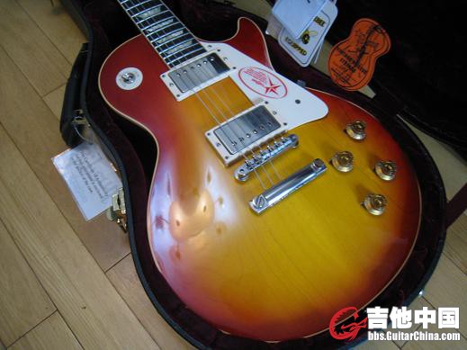 GIBSON r8 2011. 004.jpg