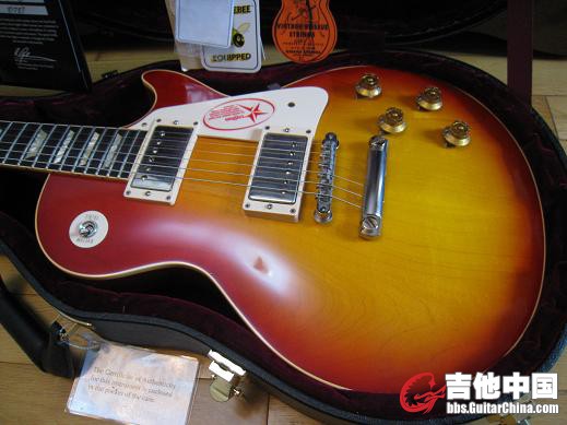 GIBSON r8 2011. 003.jpg