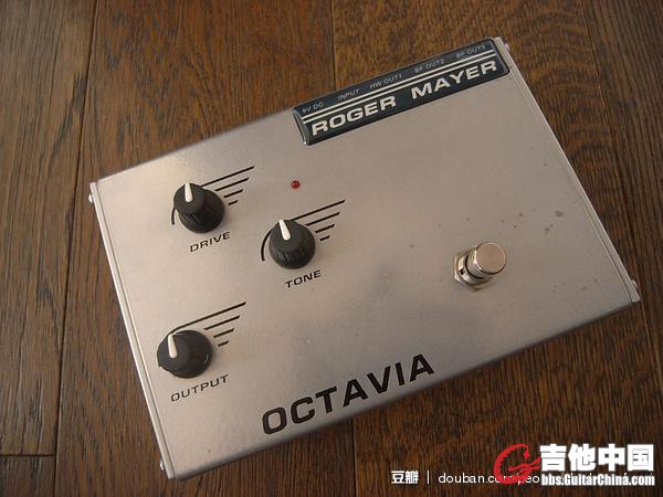 18 Roger Mayer Octavia 1.jpg