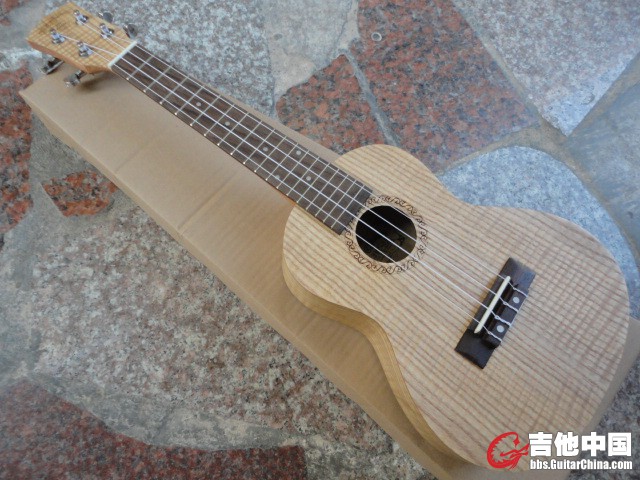23寸虎纹水曲柳200块.JPG