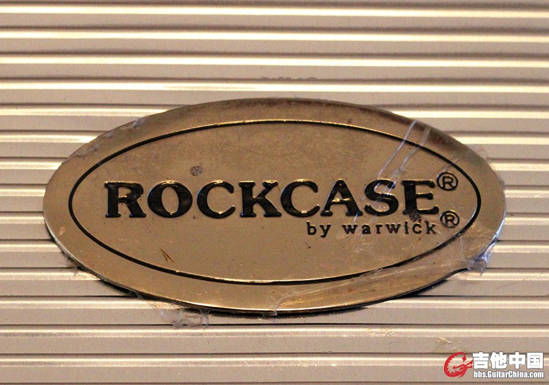 warwick rc23010 a - 正面logo.jpg