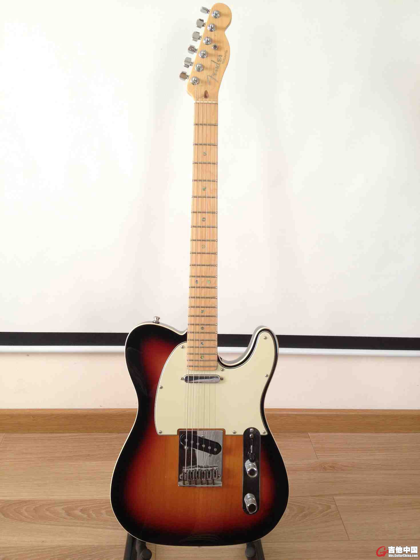 Tele-1.jpg