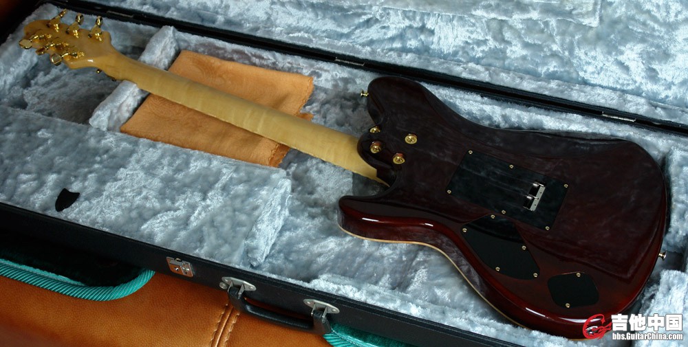 Sugi吉他创始人 杉本真亲手制作的Sugi Custom Shop_11.jpg