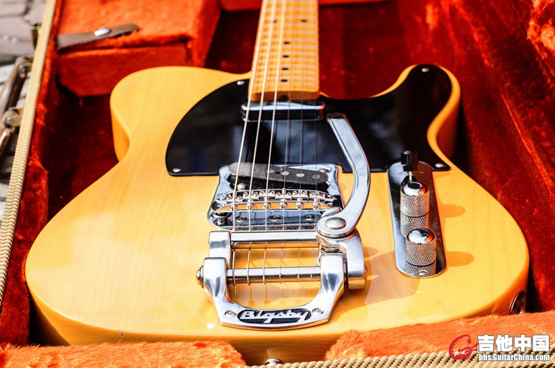 52 Tele
