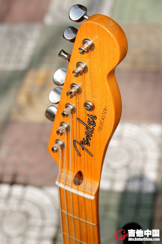 52 Tele