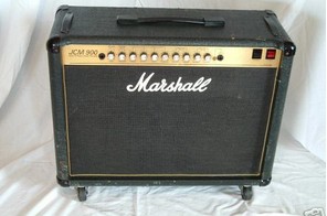 Marshall JCM900 2X12.jpg